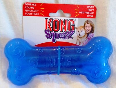 Kong Squeezz Bone M Blauw